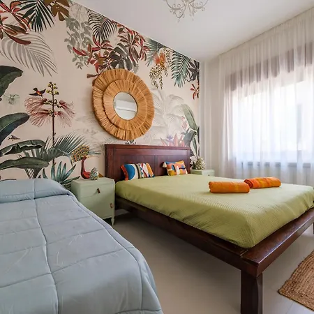 Casa Luce Con Terrazzo ゲストハウス